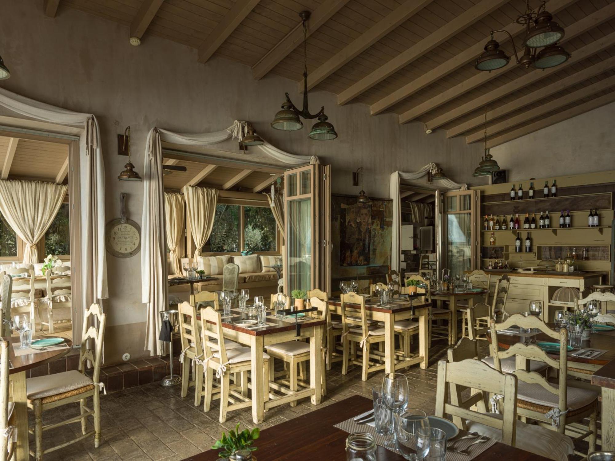 Six Keys Hotel Áfissos Ngoại thất bức ảnh