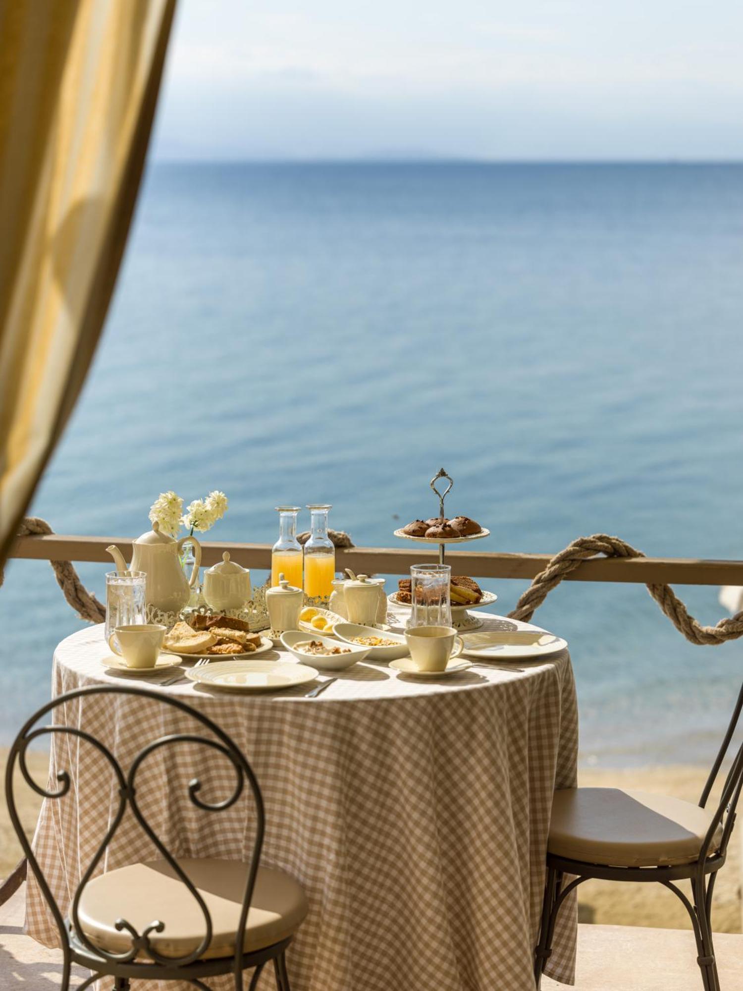 Six Keys Hotel Áfissos Ngoại thất bức ảnh